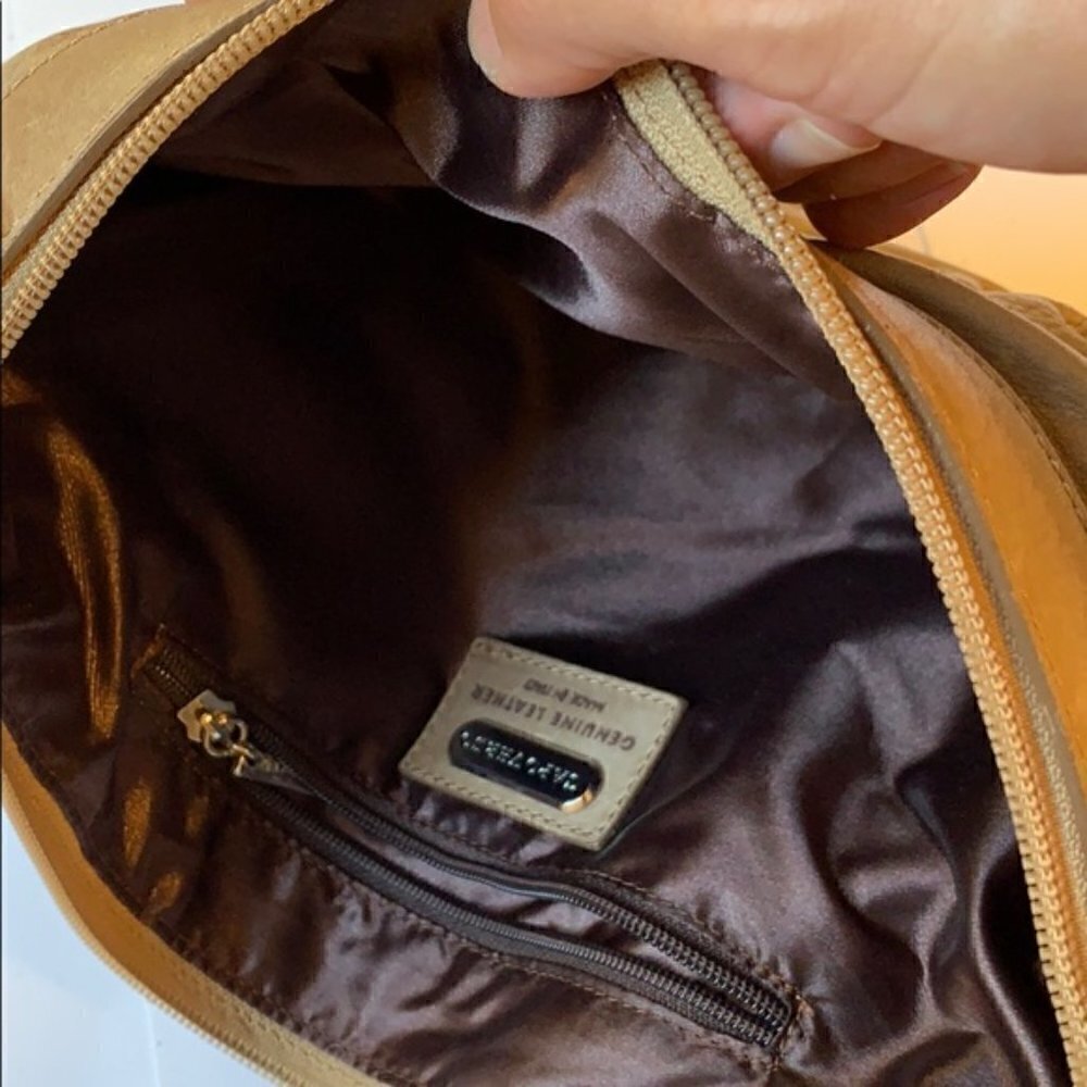 NWOT. Capoverso Leather Cross Body Bag 13.5”x8”x1”. - Picture 8 of 8